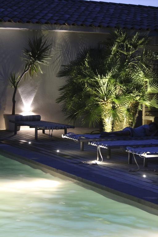 Hôtel Le Carré des Vignes à Six-Fours-les-Plages Extérieur photo